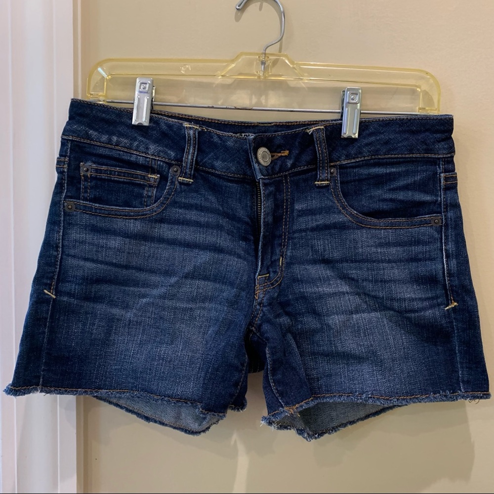 American Eagle Super Stretch Jean Shorts Size 6